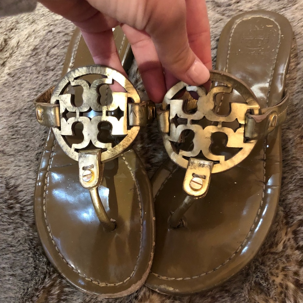 Gold Tory Burch Sandals ✨
